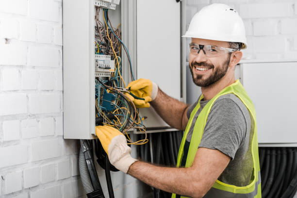 Best Licensed Electrician  in Rochester, NH